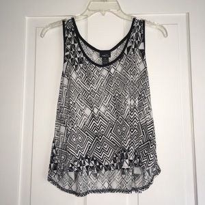 ⬇️ BUY ONE GET ONE LISTING FREE Rue21 Tank Top!!